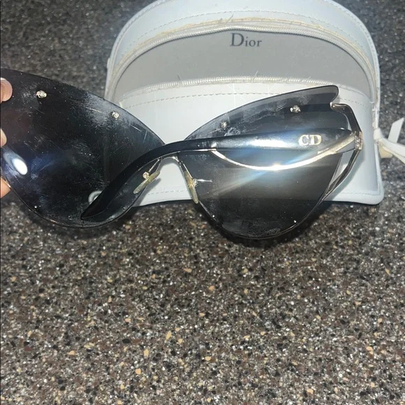Dior Black and Silver Sunglasses - Picture 3 of 5